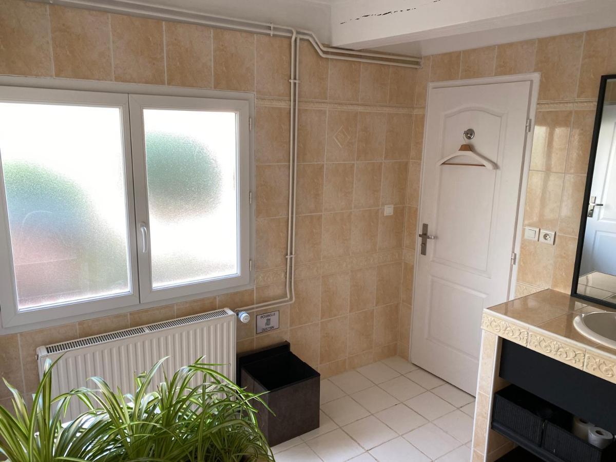 Bed and Breakfast Le Beauvaisis Esches Exterior foto