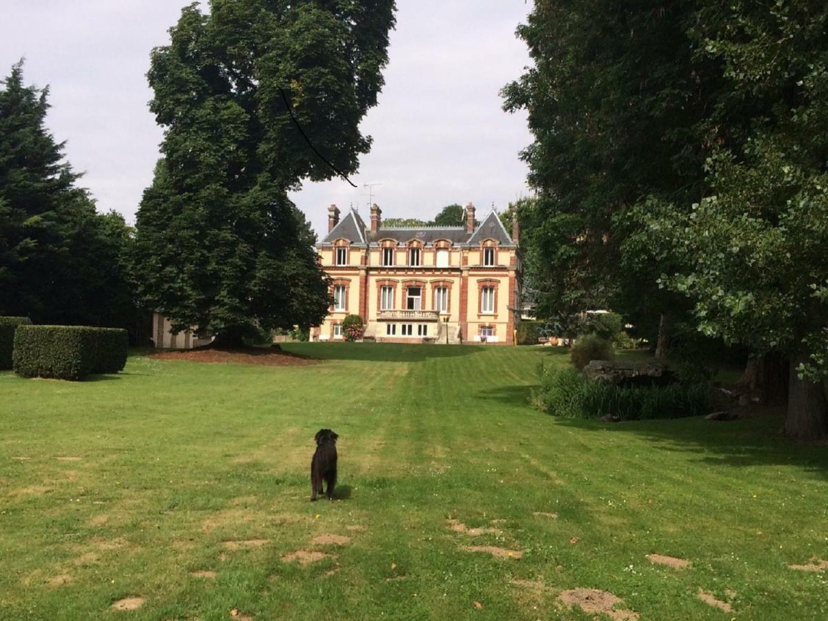 Bed and Breakfast Le Beauvaisis Esches Exterior foto