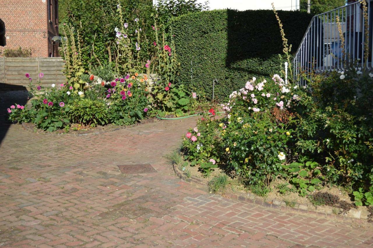 Bed and Breakfast Le Beauvaisis Esches Exterior foto