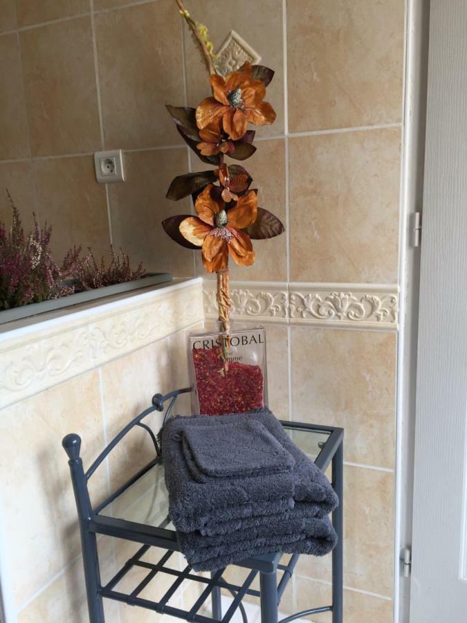 Bed and Breakfast Le Beauvaisis Esches Exterior foto